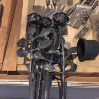käsitöö metallist sepistatud roosid Rauamarket